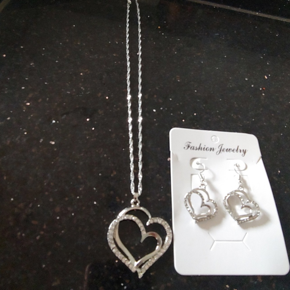 Pretty heart necklace and matching earrings